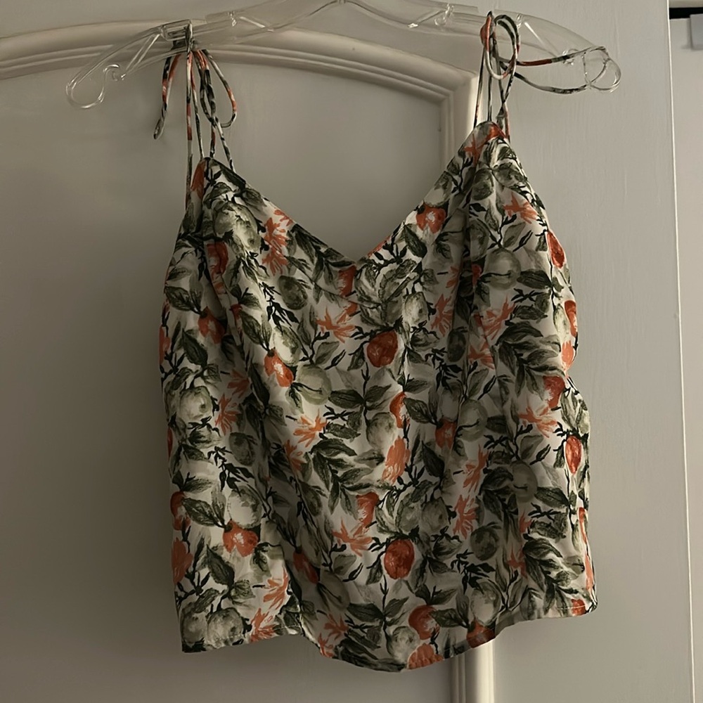 Abercrombie and Fitch top